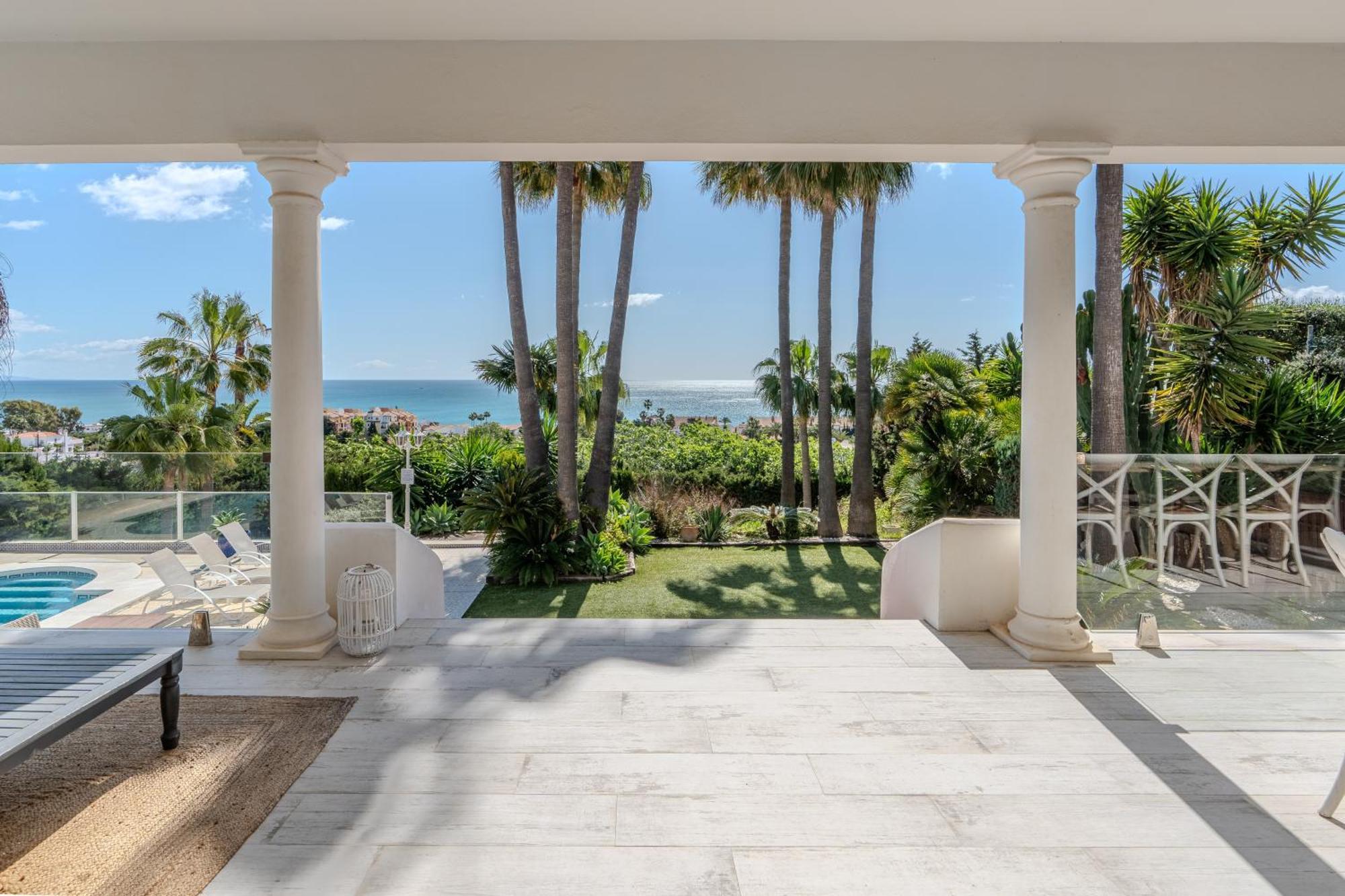 Villa Casa Blanca *